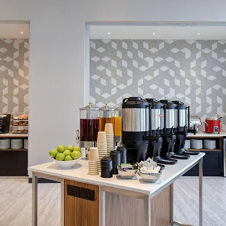 Homewood Suites By Hilton Montreal Downtown-2